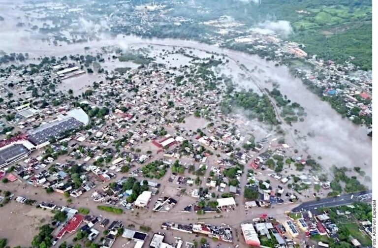 Permanecen incomunicadas 191 comunidades en México tras lluvias.- SICT