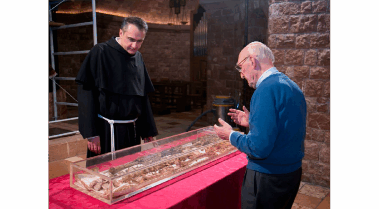 Por primera vez en 800 años mostrarán el cuerpo de san Francisco de Asís en 2026