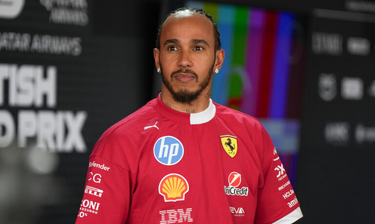 Pueden pasar años antes de que Hamilton gane en Ferrari