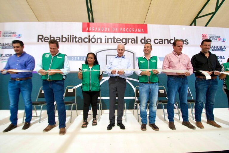 Román Cepeda arranca en Torreón programa integral de rehabilitación de canchas en Villas La Merced