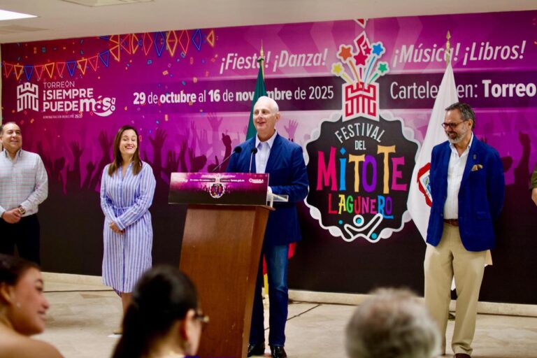 Román Cepeda González presenta el Festival del Mitote Lagunero