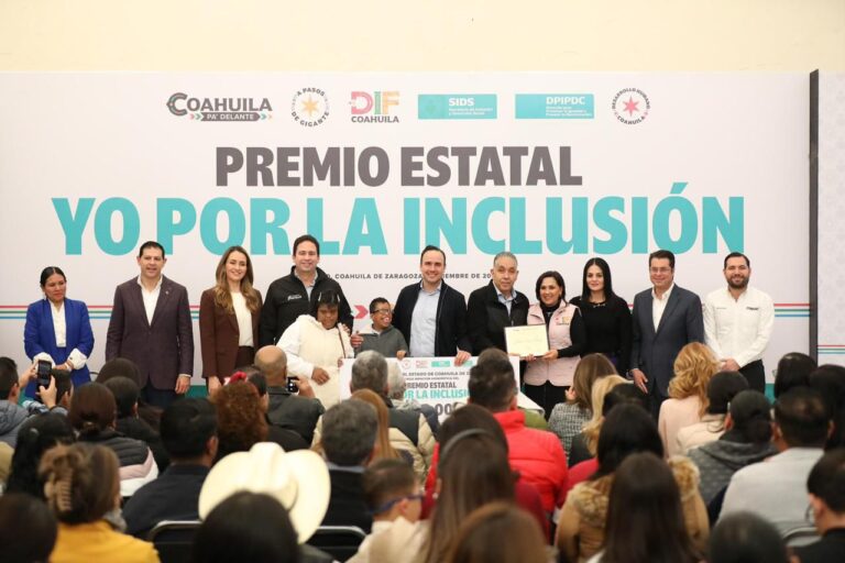 Entrega Manolo el Premio Estatal «Yo por la Inclusión»