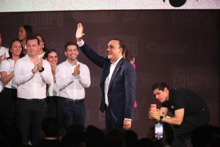 ESTAMOS CONSTRUYENDO EN EQUIPO UN MEJOR COAHUILA: MANOLO