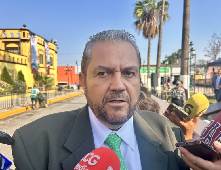 Avanza cooperación Ramos–Mercedes con capacitación para cuerpos de emergencia