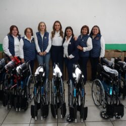 Beneficia suma de voluntades a saltillenses con discapacidad; entregan 23 sillas de ruedas