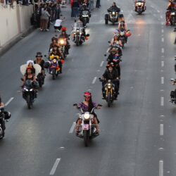 Catrinas y catrines llenan de color el Desfile Xantolum en Saltillo23