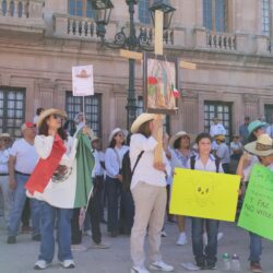 Condenan saltillenses homicidio de Carlos Manzo e inseguridad en México5