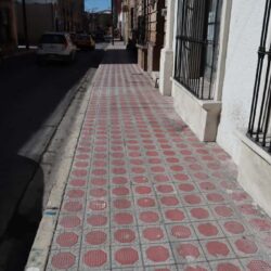 Continúa limpieza profunda en banquetas del Centro Histórico1