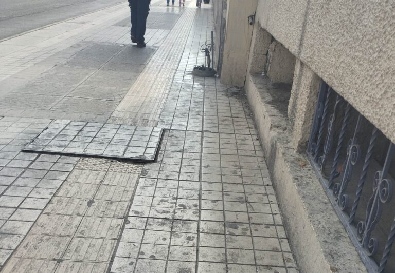 Desluce Distrito Centro de Saltillo por chicles en baquetas