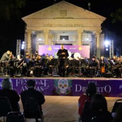 Disfrutan más de 390 mil personas el Festival Ánimas del Desierto 20255