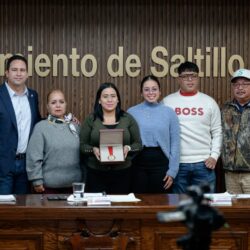 Entrega Javier Díaz Galardón Zapalinamé al Servidor Público Municipal2