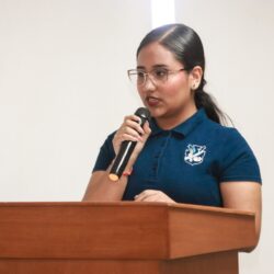 Entrega rector de la UAdeC Mobiliario a la Facultad de Trabajo Social Unidad Sureste1
