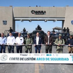 Entregamos un arco de seguridad y un cuartel en los límites con Nuevo León y Tamaulipas