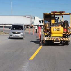 Habilita Gobierno de Saltillo carril vial y vuelta en ‘U’ en Misión Cerritos1