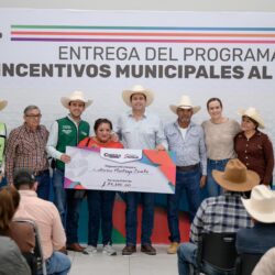 Invierte Javier Díaz 100 MDP en el campo; entrega Incentivos Municipales1