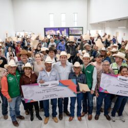 Invierte Javier Díaz 100 MDP en el campo; entrega Incentivos Municipales4