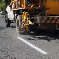 Lleva Javier Díaz acciones de delimitación de carriles viales al sur de Saltillo3