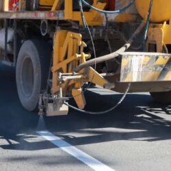 Lleva Javier Díaz acciones de delimitación de carriles viales al sur de Saltillo4