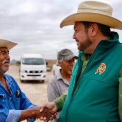 Lleva Tomás Gutiérrez mejoras al ejido Las Norias
