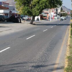 Mejora Saltillo seguridad vial; delimita carriles en bulevar Francisco Coss3
