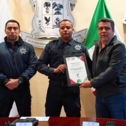 Reconocen a policías municipales por su destacada labor1