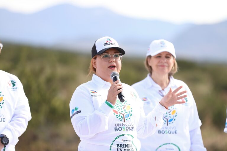 Reforesta Arteaga 2 mil árboles en la reserva natural voluntaria rancho las delicias