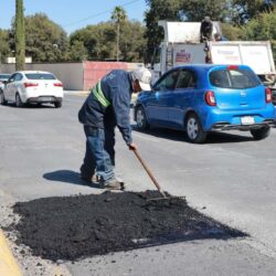 Refuerza Gobierno de Saltillo acciones de bacheo en bulevares principales1