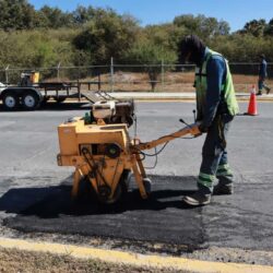 Refuerza Gobierno de Saltillo acciones de bacheo en bulevares principales2