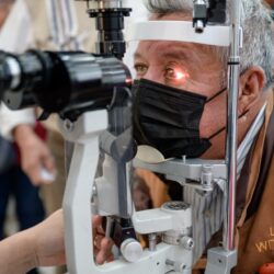 Suma de esfuerzos impulsa programa “Visión con Amor” Cirugías de Cataratas2