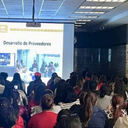 UPRA fortalece espíritu emprendedor con taller para formalizar microindustrias
