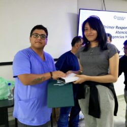 UTC y Secretaría de Salud capacitan a jóvenes en primeros auxilios2