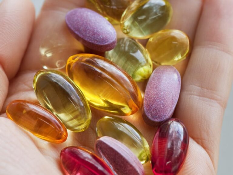 Científicos identifican vitamina que reduce el riesgo de infartos y afecciones cardiacas