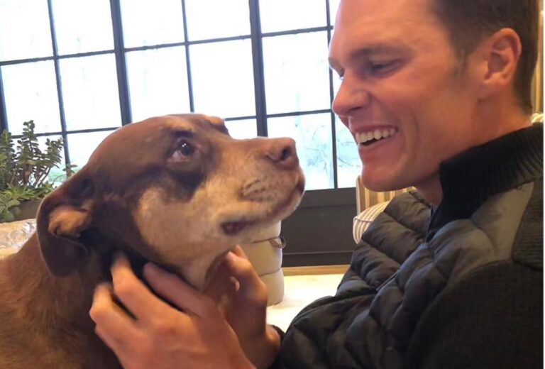 Clonó Tom Brady a su mascota