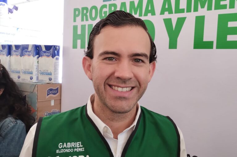 En Coahuila Manolo no deja solos a sus alcaldes, a diferencia de otros estados: Gabriel Elizondo