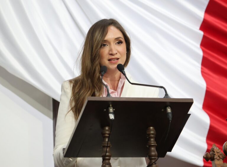 Exhorta Edna Dávalos a mejorar el flujo vehicular en la caseta Plan de Ayala