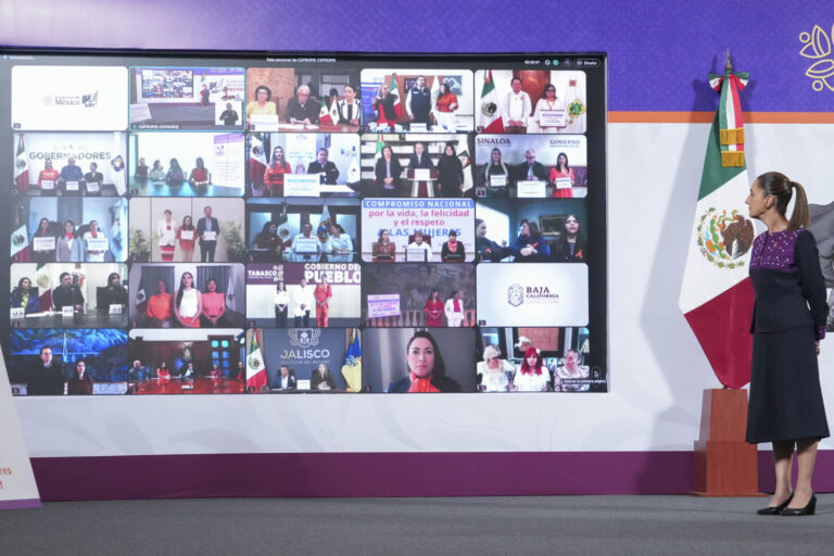 Firman gobernadores pacto contra violencia de género