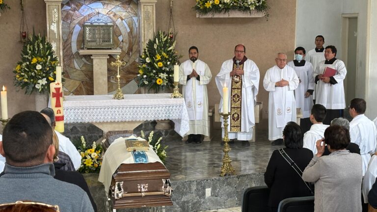 Fue padre José Alonso un gran servidor sacerdotal: monseñor Hilario 