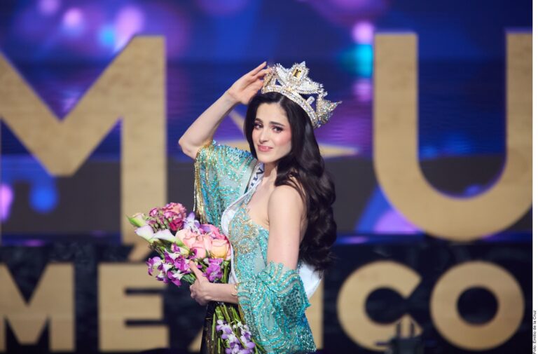 Interviene Miss Universo tras conflicto con Fátima Bosch