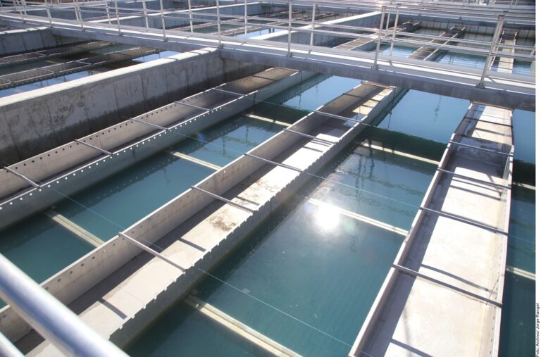 Ajustan Ley de Aguas