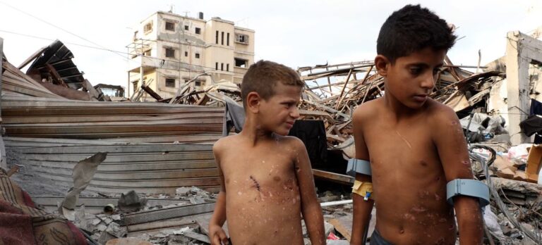 La guerra sigue viva bajo los escombros de Gaza