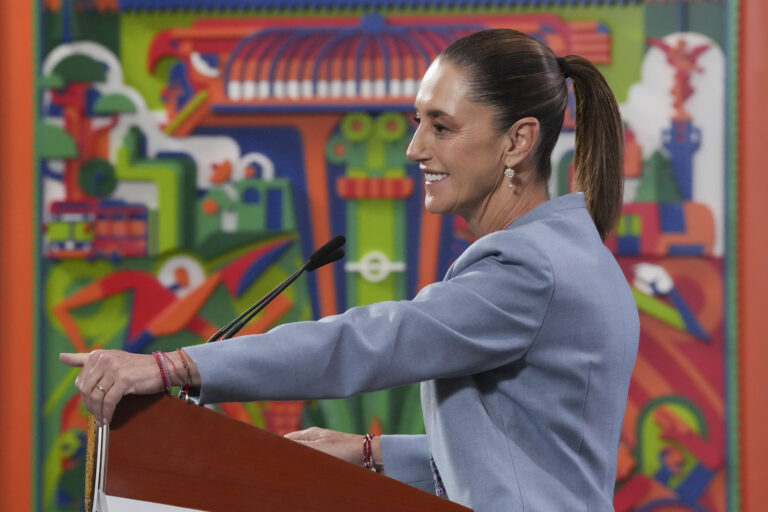 Lo juzgado, juzgado; resuelvan pendientes, dice Sheinbaum a Corte