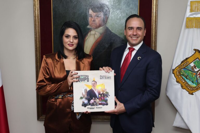 Manolo Jiménez entrega su segundo informe al Congreso del Estado