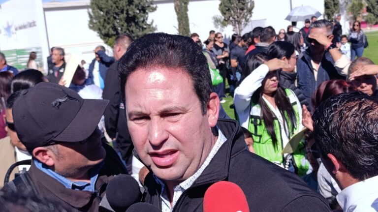 Posibilitará Javier Díaz que enfermeros y docentes saltillenses trabajen en San Antonio, Texas