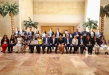 Premian y reconocen a investigadoras e investigadores en el Encuentro de Investigación de la UA de C 2025