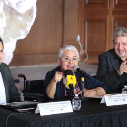 presenta002 PRESENTA EL GOBIERNO DE COAHUILA EL CASCANUECES CON ALUMNOS DE LA ESCUELA DE DANZA DEL ESTADO
