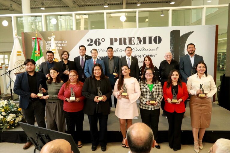 Reconoce UA de C labor de periodistas con el Premio de Periodismo Cultural en su edición 26