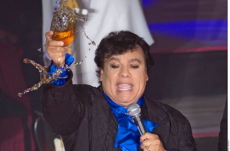 Revive Juan Gabriel entre jóvenes con nuevo documental