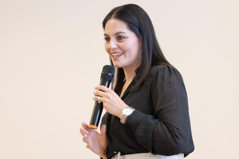 El programa la escuela es nuestra está mal diseñado y se debe restucturar: Luz Elena Morales