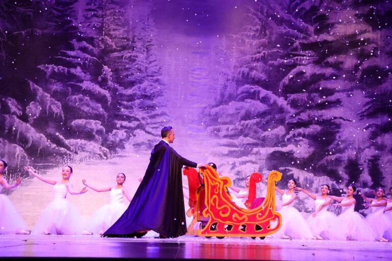 Cautiva ‘El Cascanueces’ al público saltillense en el Teatro Fernando Soler