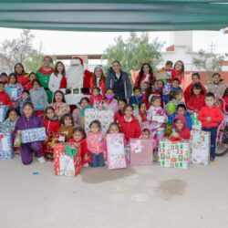 DIF Ramos Arizpe lleva alegría navideña al ejido Plan de Guadalupe con “Mensajeros de Santa”5